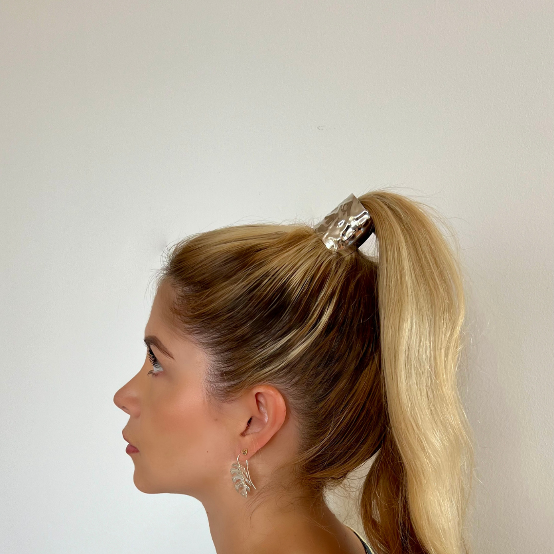 Hair Clip Cola Textura Plateado