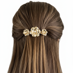 Pinza Triple Flor Perlas Latidos Dorada