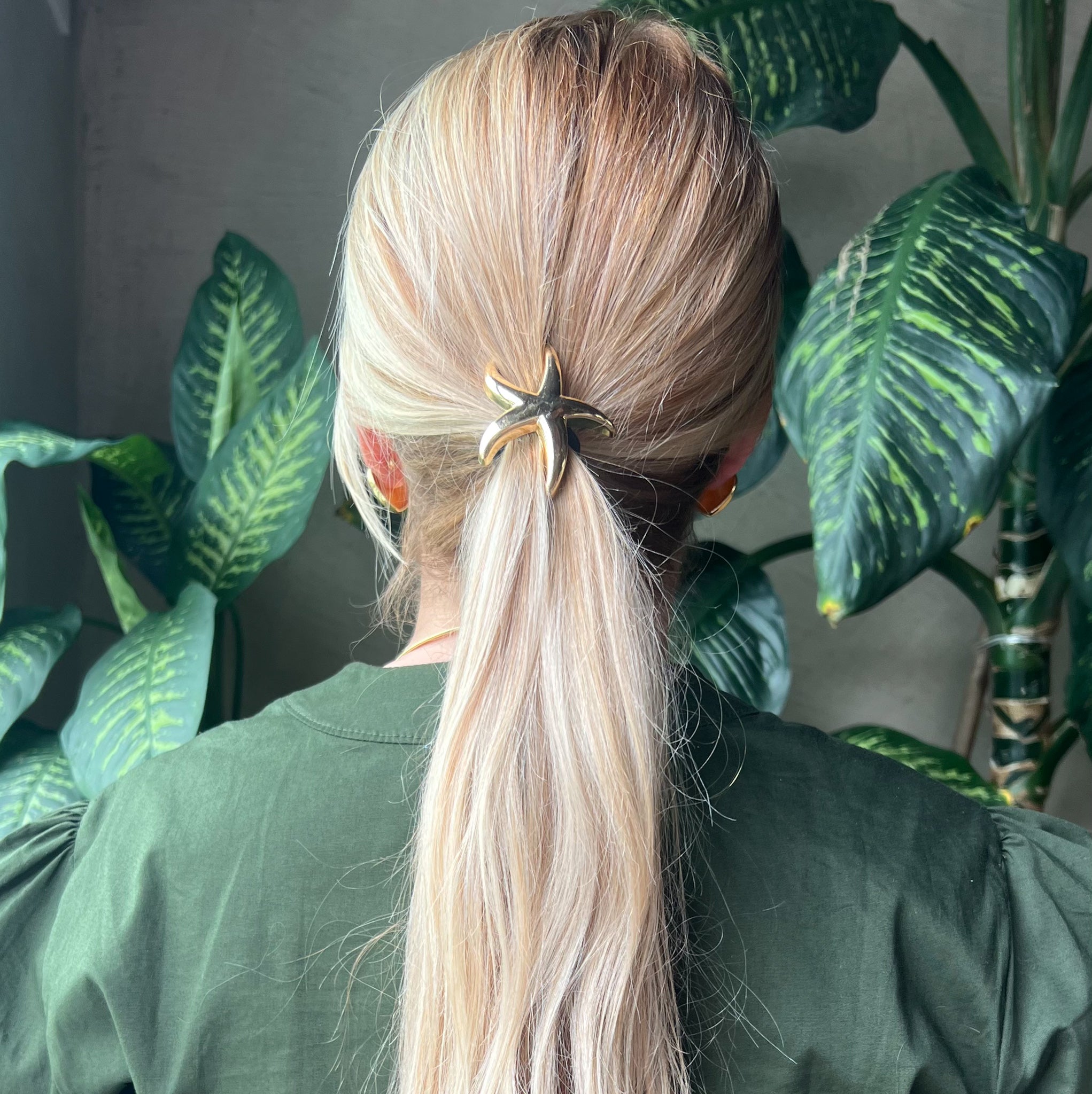 Hair Clip Estrella Dorada