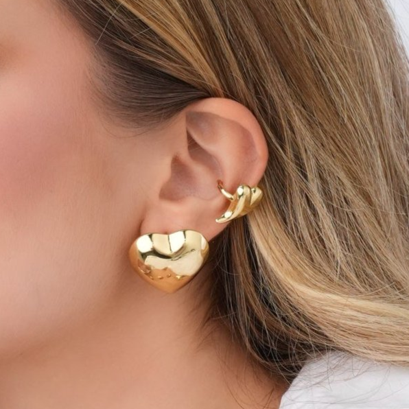 Set Aretes + Ear Cuff Corazon Esencial Dorados