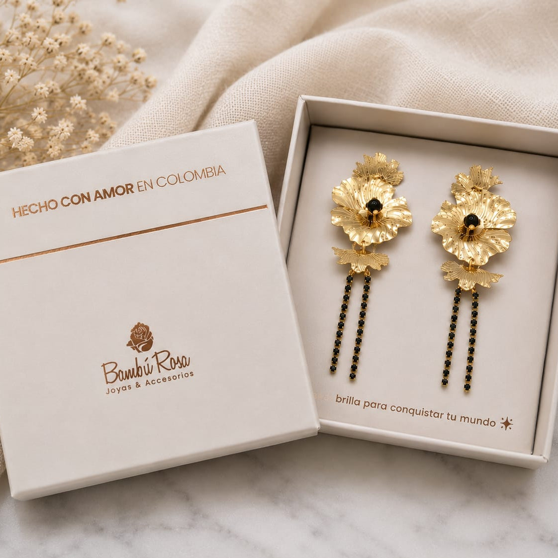 Aretes Sirena Onix Cristal Dorado - Bambú Rosa Joyas y Accesorios 