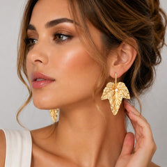 Arete Largo Otoño Perla Dorado - Bambú Rosa Joyas y Accesorios 