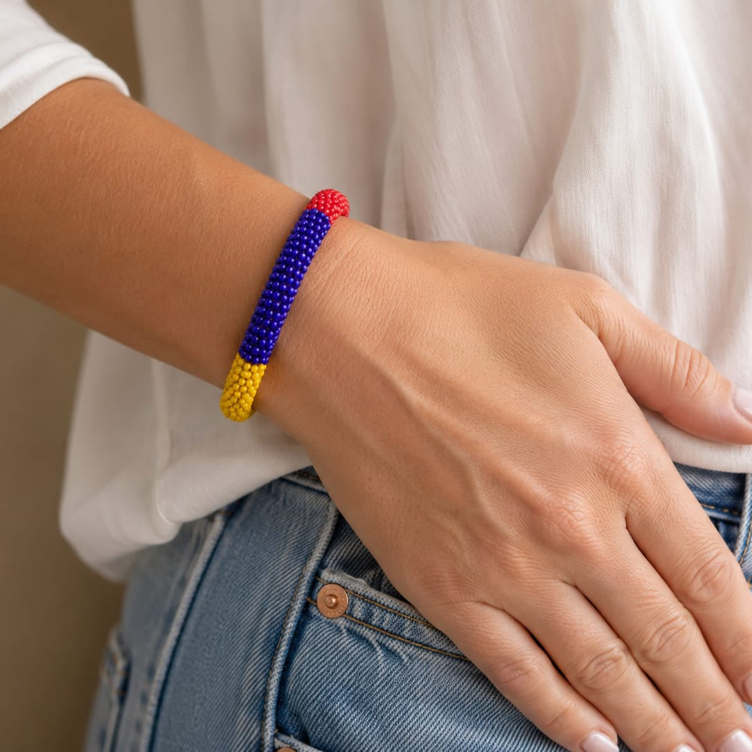 Pulsera Tejida Colombia