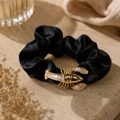 Hair Clip Negro con Cangrejo Blanco Dorado Aura