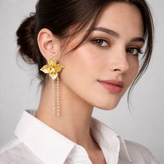 Aretes Flor 4 Petalos Cristal Visos Dorado - Bambú Rosa Joyas y Accesorios 
