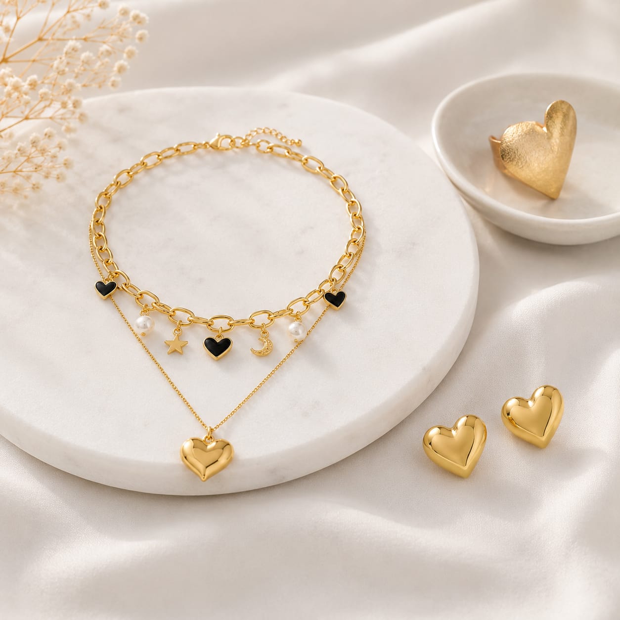 Set Arete Collar  Y Anillo Corazón Dorado - Bambú Rosa Joyas y Accesorios 