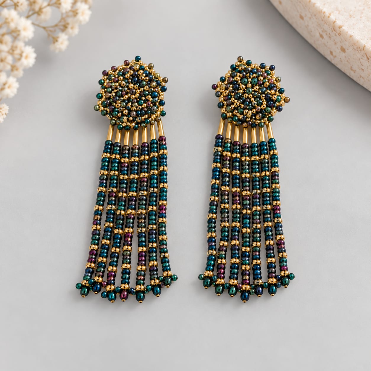 Arete Capullo Largos Tejidos en Mostacilla Verde visos Dorado Creer - Bambú Rosa Joyas y Accesorios 