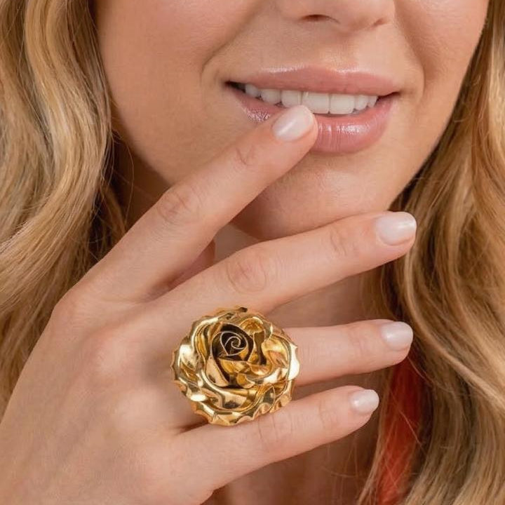 Anillo Rosa Dorado - Bambú Rosa Joyas y Accesorios 