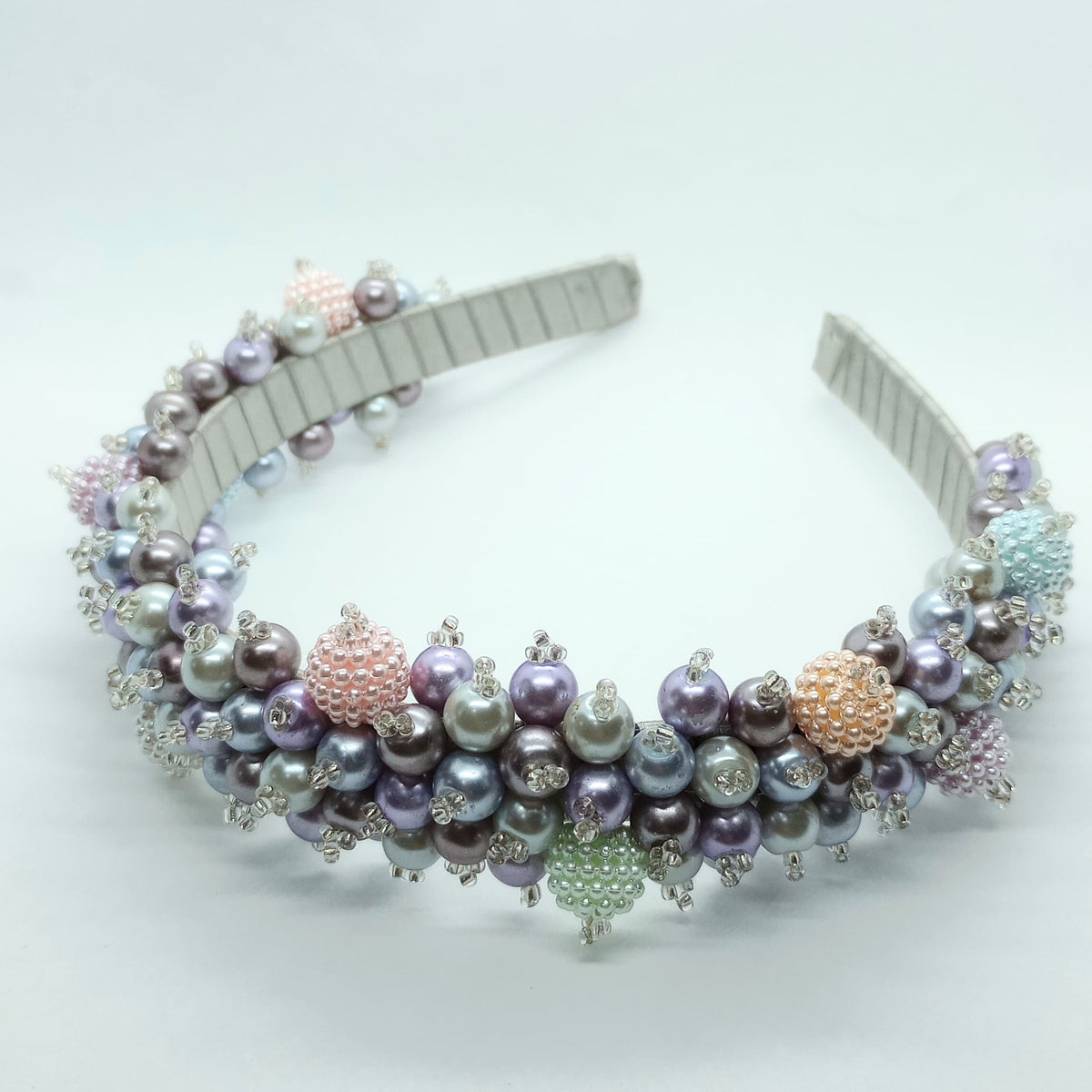 Diadema Tejida Christmas Plateada - Bambú Rosa Joyas y Accesorios 
